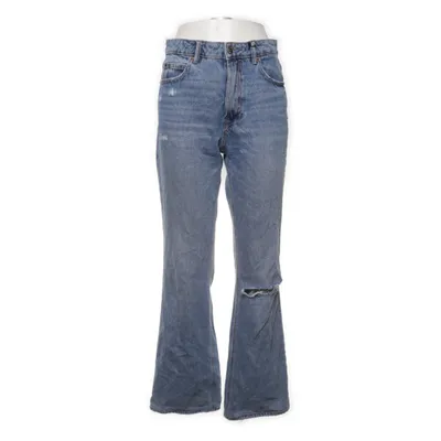 Jeans (FLARE) från Stradivarius