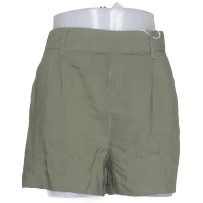 Shorts (Green) from Clockhouse Viscose