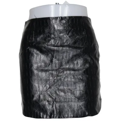 Skirt (Sydney Skirt) from XLE Polyester, Polyurethane