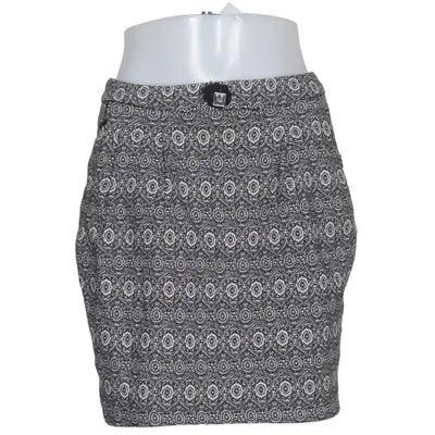 Nederdel (Sort, Hvid) fra Magenta Elastan, Viscose