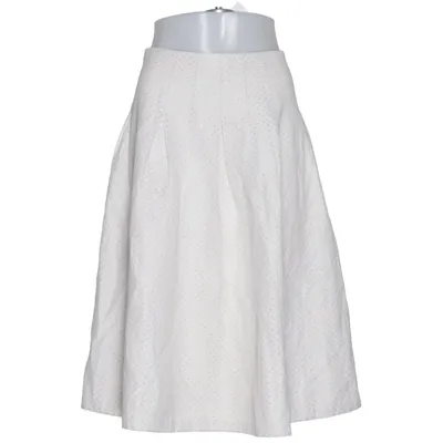 Skirt (White) from Helene Berman London