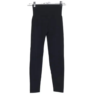 Sports tights (Black) from NVGTN