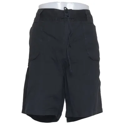 Shorts (Svart) från Simple Wish