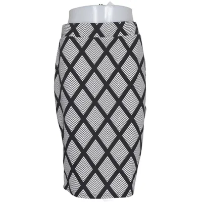 Kjol (Svart, Vit) från Temt Polyester
