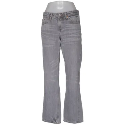 Jeans (Arrow Low Straight Jeans) fra Weekday Bomuld