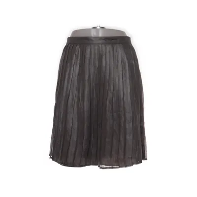 Skirt (Gray) from Zoul Edition Polyester