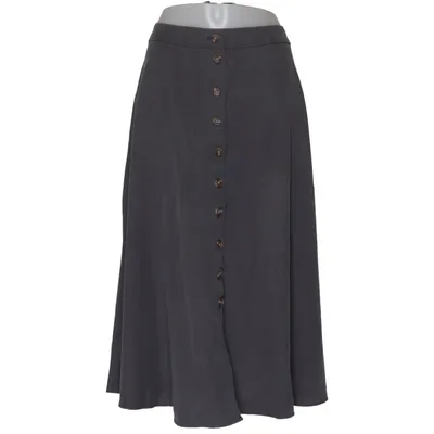 Skirt (Gray) from Tatuum