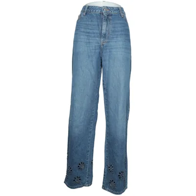 Jeans (Flower Cut Out Mid Waist Jeans) från NA-KD