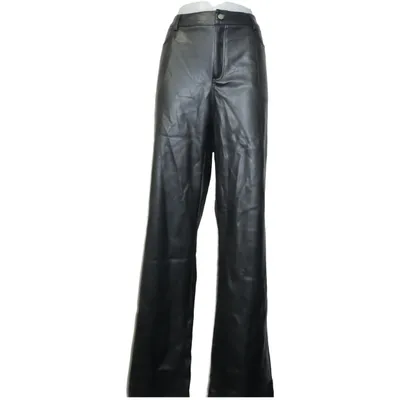 Lackbyxor (Svart) från Bubbleroom