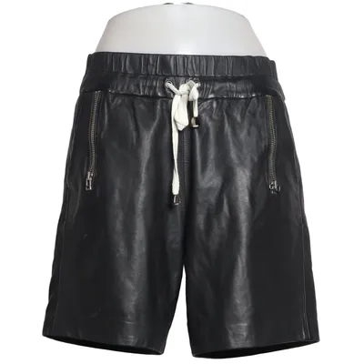Lädershorts (Svart) från Munthe Elastan, Skinn, Polyester