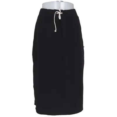 Skirt (Black) from Hängmatta Cotton, Polyester