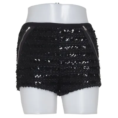 Short (Noir) de Karen Acrylique