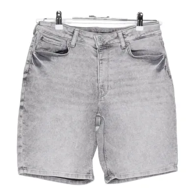 Short en jean (Gris) de H&M Coton, Polyester, Élasthane