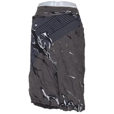 Jupe (Gris, Noir, Blanc) de Beate Heymann