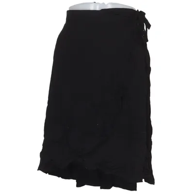 Wrap skirt (Black) from XLNT by KappAhl Viscose