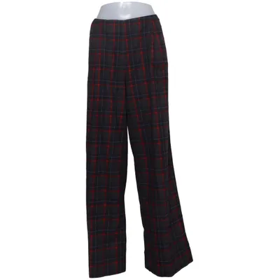 Hose (Schwarz, Rot, Mehrfarbig) von Momot Wolle