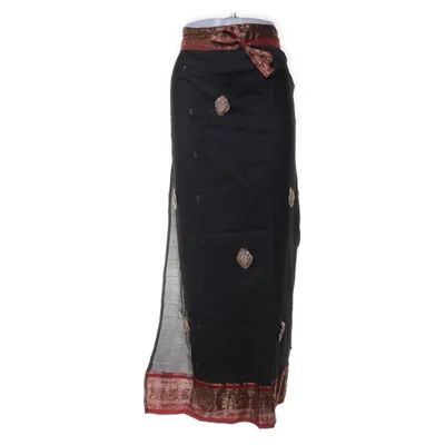 Wrap skirt (Black, Red, Gold)