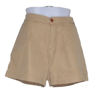 Short (Beige) de Thinking Mu