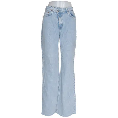 Jeans (NEW STRAIGHT) från Stradivarius