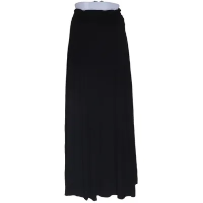Maxi skirt (Black) from Follow Viscose