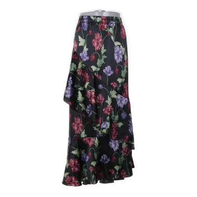 Långkjol (Svart, Röd, Grön) från Visual Clothing Project