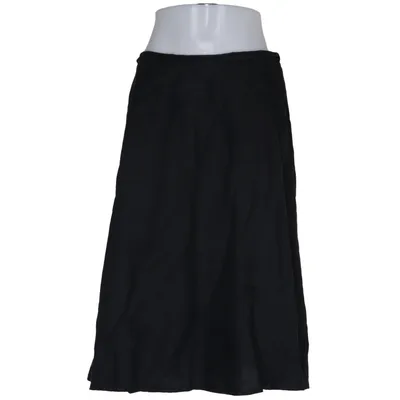 Skirt (Black) from Ritva Falla Linen