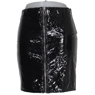 Vinyl skirt (Black) from Yu & Me Polyurethane