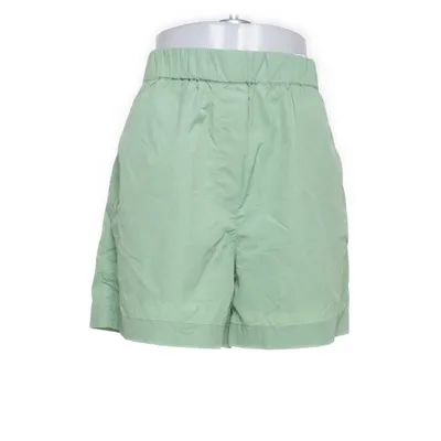 Shorts (Green) from JAKE*S STUDIO Nylon