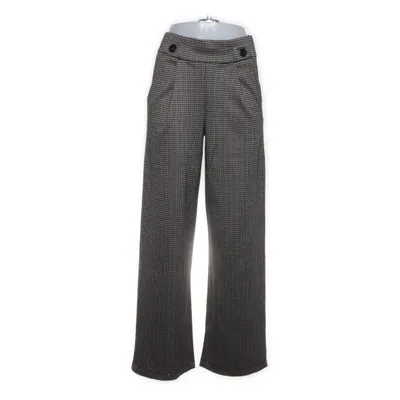 Byxor (Brun, Svart, Vit) från JDY