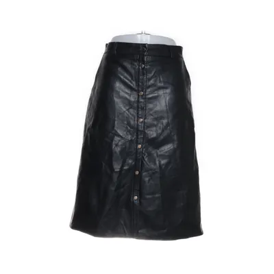 Skirt (Black) from Culture