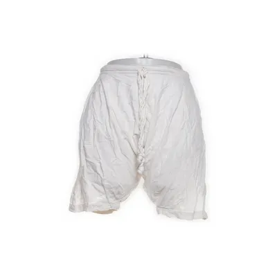 Shorts (Beige) from Spiritum