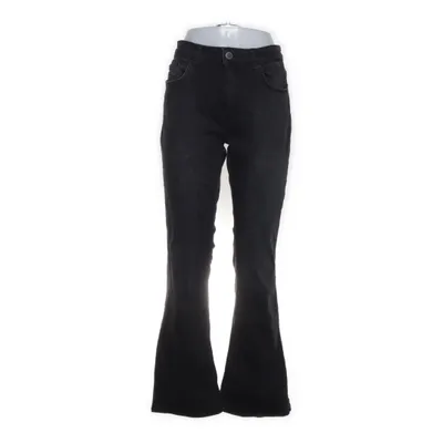 Jeans (ONLBLUSH MID FLARED DNM TA1099 NOOS) från ONLY Bomull