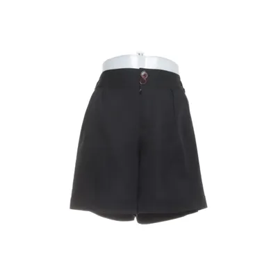 Shorts (Black) from Chillytime