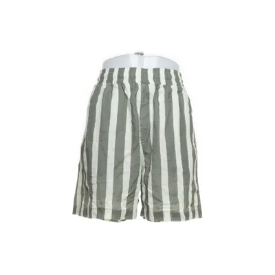 Shorts (Green, Beige) from Lis Bonne Atelier