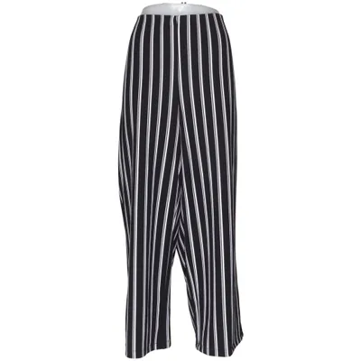 Culottes (Black, White) from MyWear Woman Elastane, Polyester