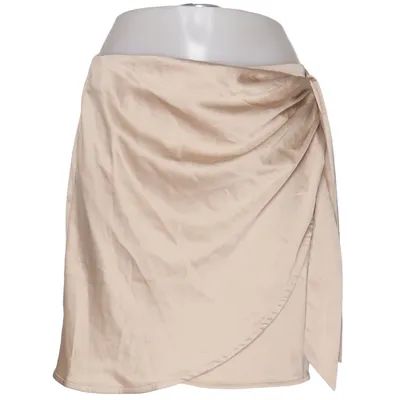 Slå om-nederdel (Beige) fra NA-KD