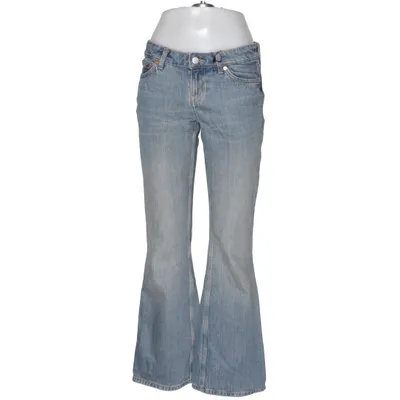 Spijkerbroek (Nova Low Slim Bootcut Jeans) van Weekday Katoen