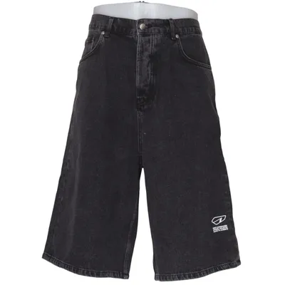 Denim shorts (Gray) from Arkk Cotton