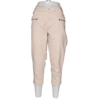 Three-quarter pants (Beige) from Agnes Collection