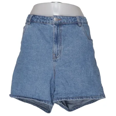 Denim shorts (Blue) from ADPT Cotton