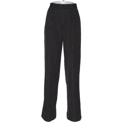 Kostuumbroek (Zwart) van NA-KD Elastaan, Polyester