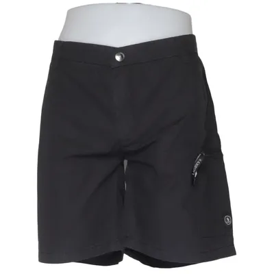 Friluftsshorts (Svart) från Lagency Bomull