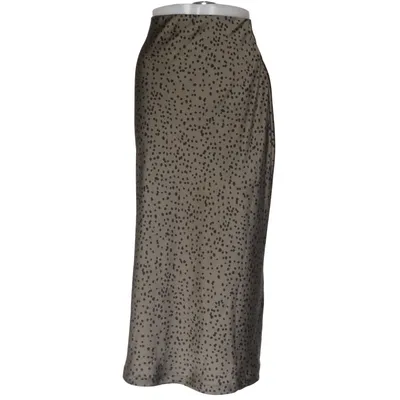 Långkjol (Lulla Big Dot Skirt) från Neo Noir Polyester