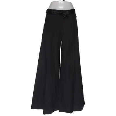 Pantalon patte d'éléphant (Noir) de Mila