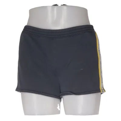 Mjukisshorts (Grå, Gul, Vit) från Abercrombie & Fitch Bomull, Polyester