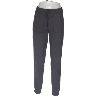 Pantalon de survêtement (Gris) de Alo Yoga