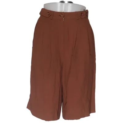 Shorts (EMMY RETRO VINTAGE KOSTYM SHORTS) from International