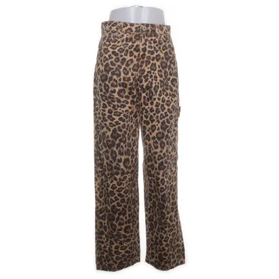 Jeans (Brun, Svart, Beige) från Bershka