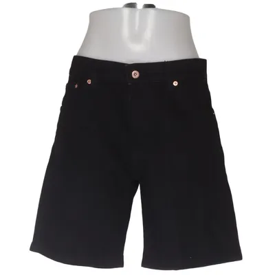Denim shorts (Black) from Woodbird Cotton