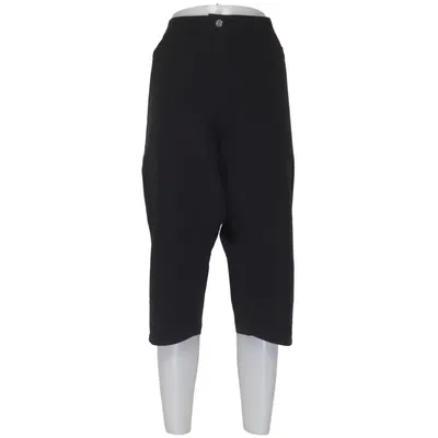 Three-quarter pants (Black) from Raiski Recycled polyester